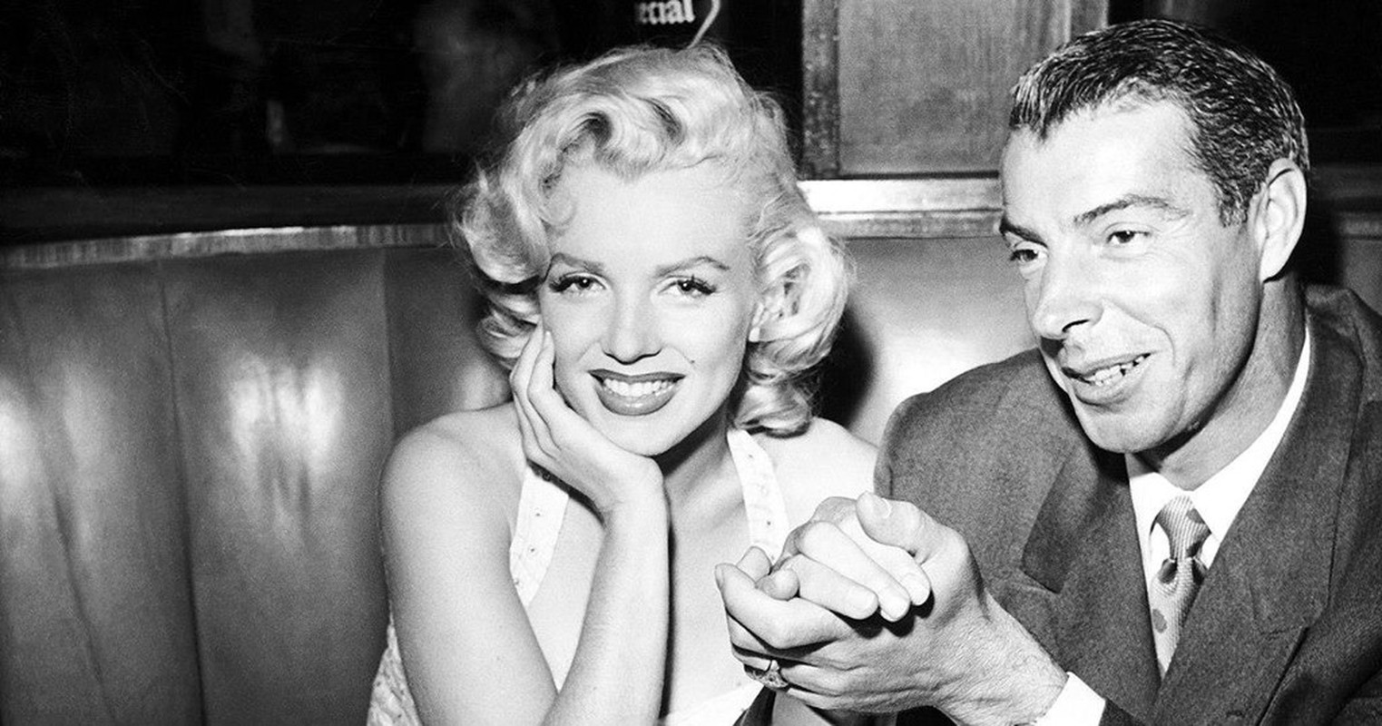 Co gi ben trong biet thu Marilyn Monroe tung sinh song?