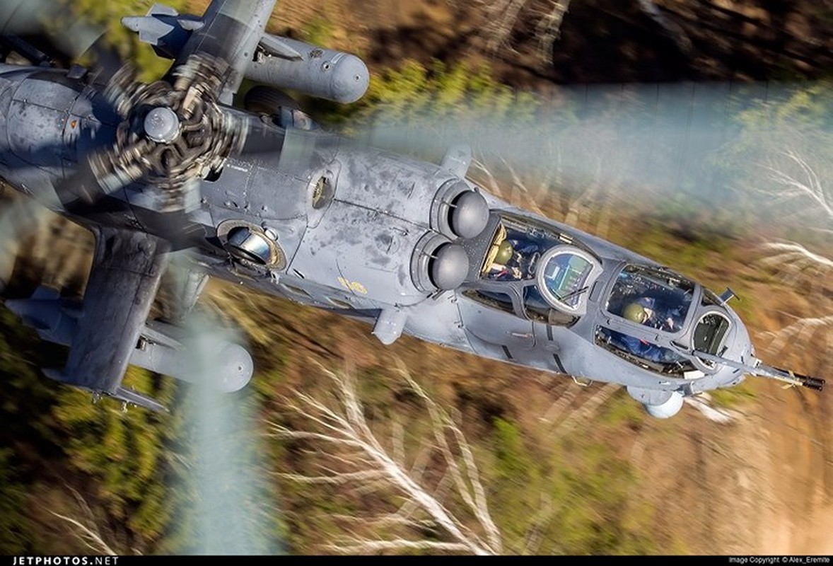 Chum anh: Suc manh “sieu” truc thang tan cong Mi-35M-Hinh-7