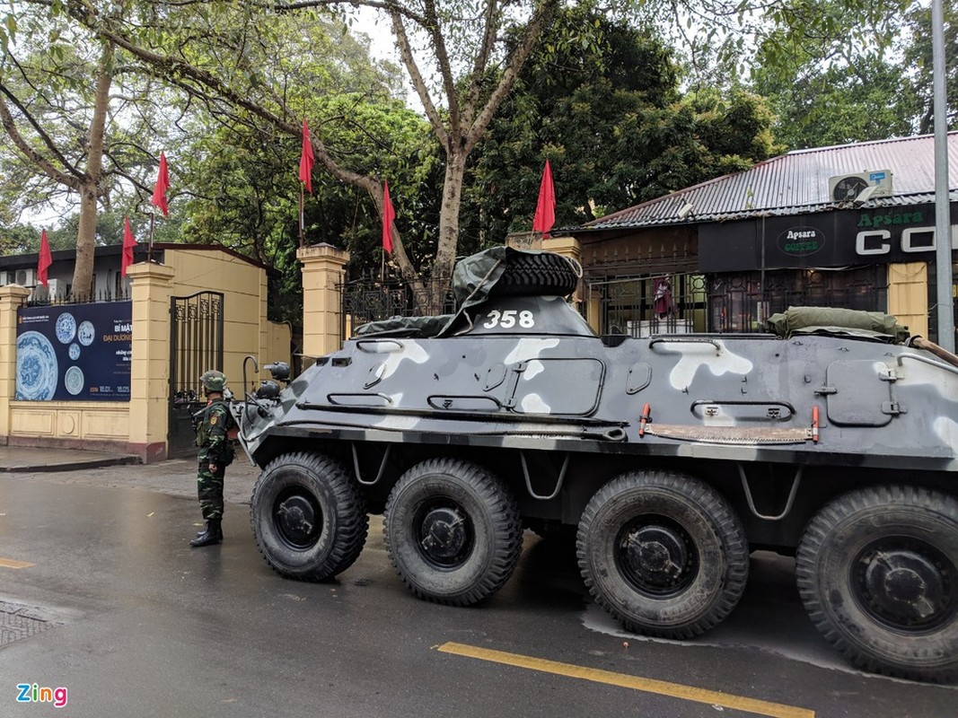 Xe boc thep BTR-60 Viet Nam boi cuc dinh, phoi hop hiep dong tot voi tau do bo-Hinh-9