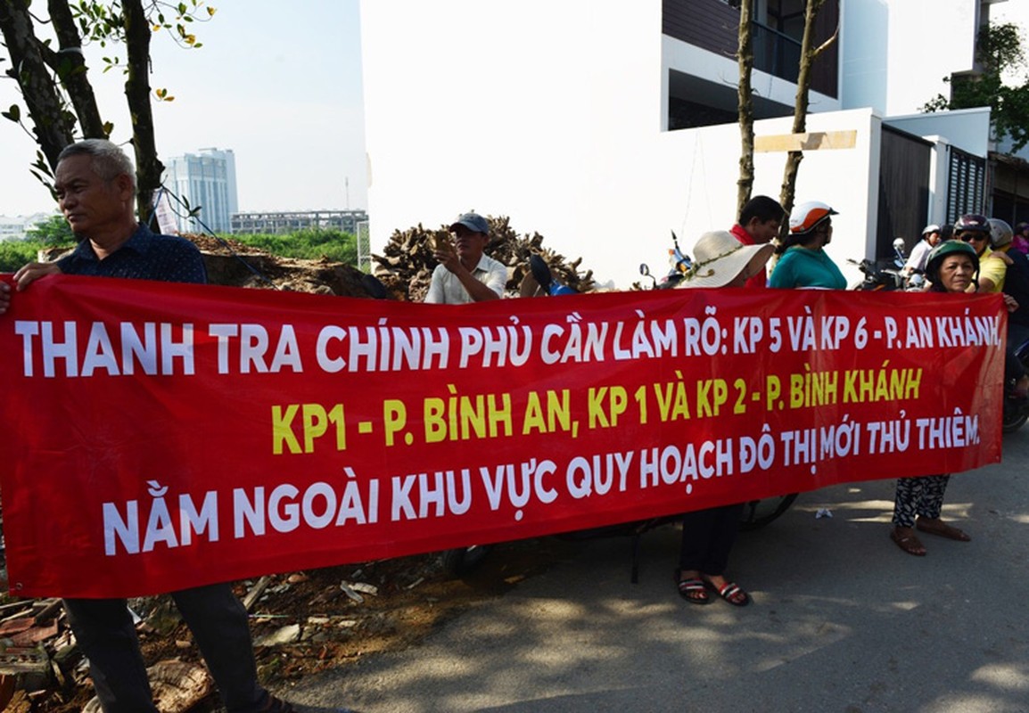 Chu tich UBND TP HCM xin loi nguoi dan Thu Thiem-Hinh-5