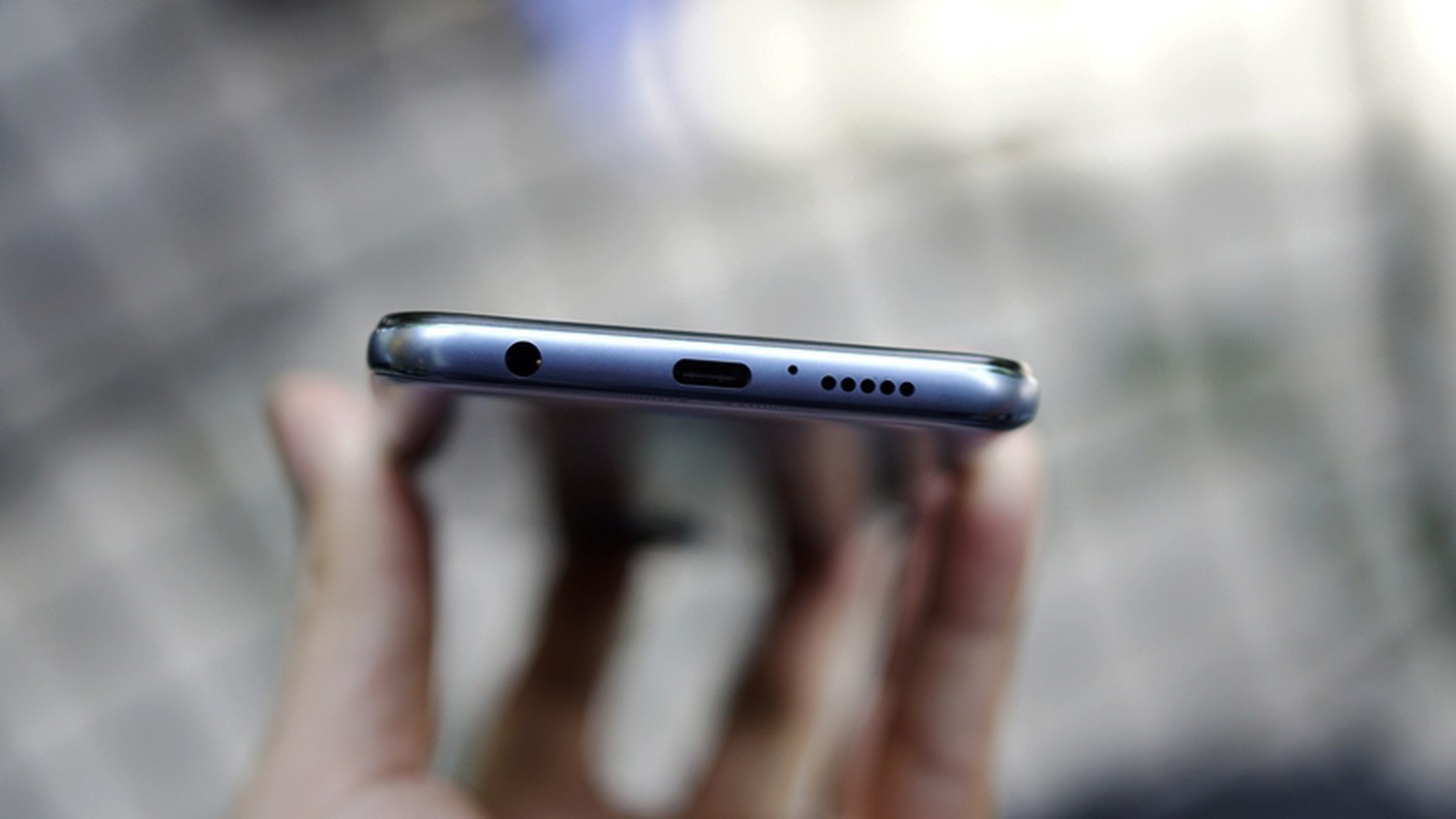 Tren tay Redmi Note 9s doi thu dang gom trong phan khuc tam trung-Hinh-6