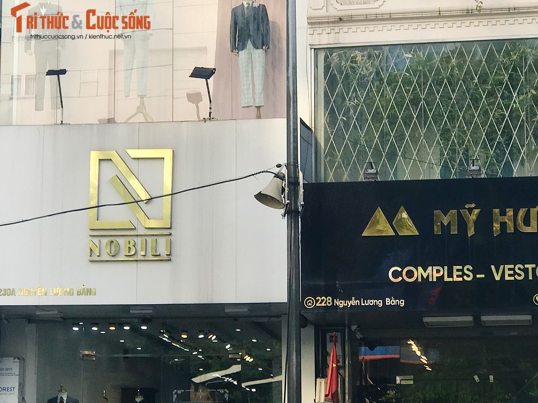 Cận cảnh dàn loa phường Thủ đô hiện như thế nào? - Hình 9 Can canh dan loa phuong Thu do hien nhu the nao?-Hinh-9