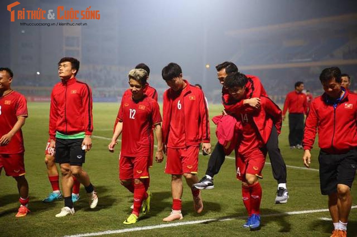 Hanh dong cuc y nghia cho dong doi cua DT Viet Nam tai AFF Cup 2018-Hinh-6