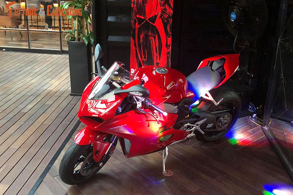 Can canh sieu moto Ducati V4 gia 760 trieu tai Ha Noi-Hinh-3