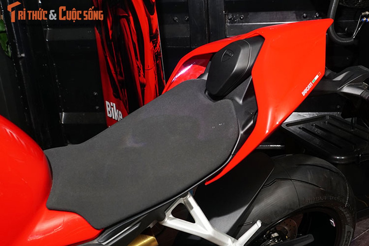 Can canh sieu moto Ducati V4 gia 760 trieu tai Ha Noi-Hinh-6
