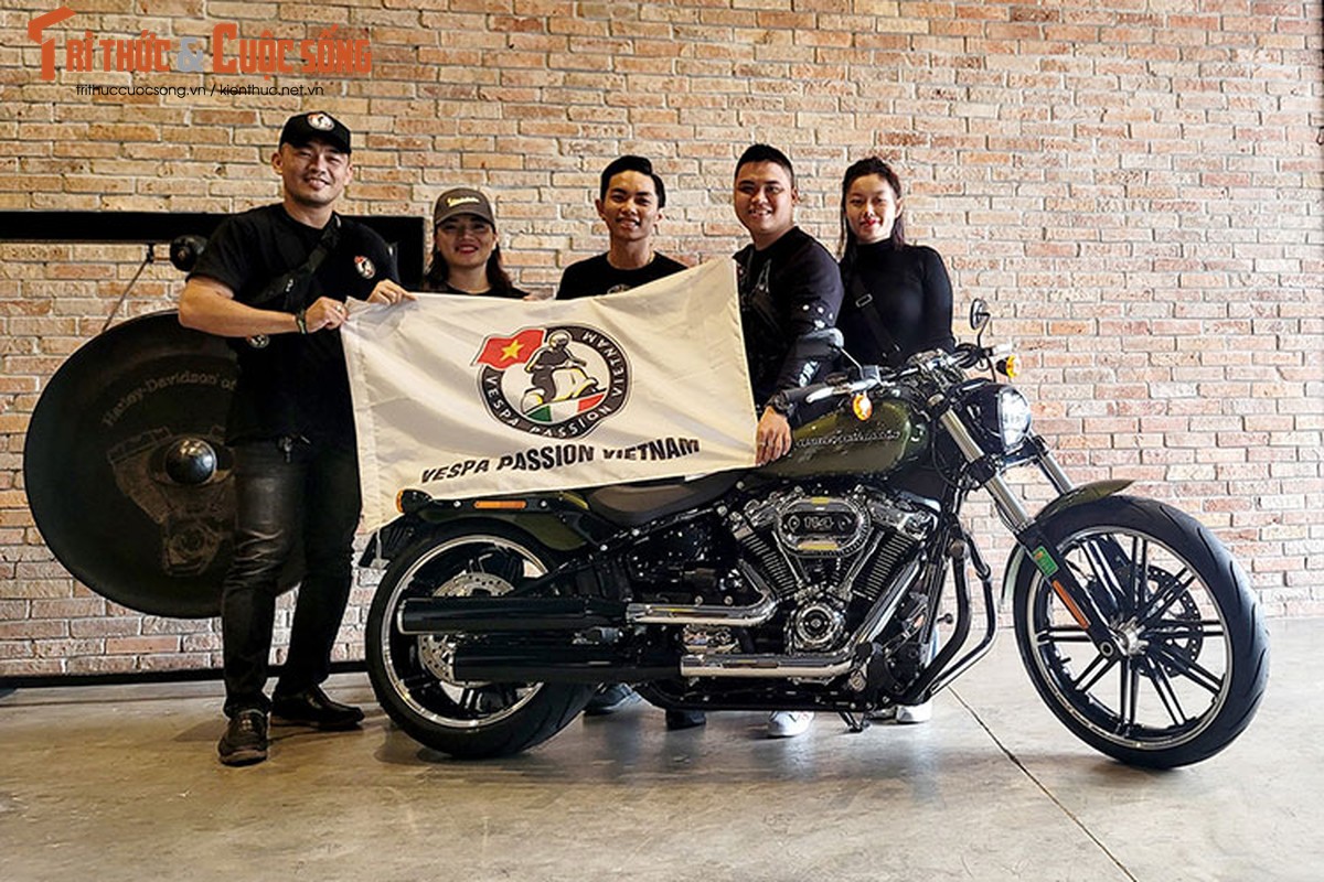 Phan Hien tau Harley-Davidson gia 849 trieu, sau 3 HC Vang SEA Games-Hinh-7
