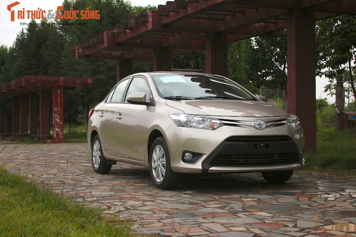 Toyota Vios 2016 gia 583 trieu tai Viet Nam co dang tien?