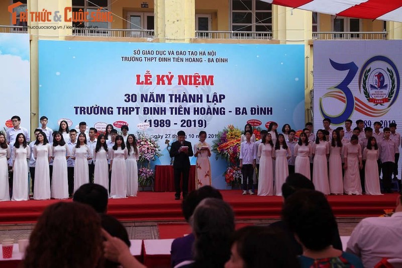 TS. Nguyen Tung Lam: Giua thay va tro chi co an han hay tu hao-Hinh-2
