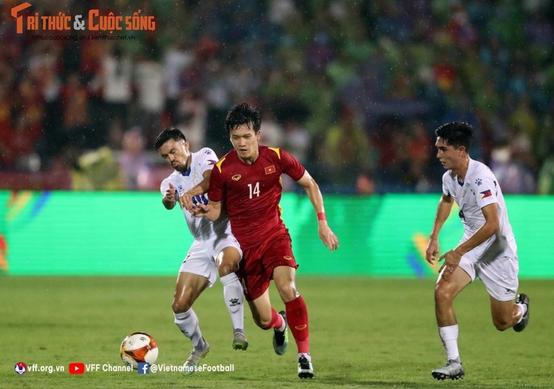 Thang nhe Myanmar, U23 Viet Nam vung ngoi dau bang SEA Games 31-Hinh-18
