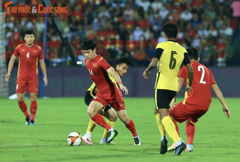 Vuot qua Malaysia, Tien Linh giup U23 Viet Nam thang tien chung ket-Hinh-8